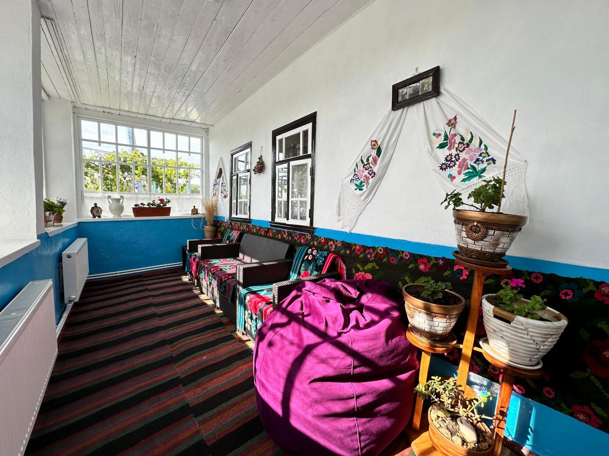 La Madalina Acomodação com café da manhã Selemet Exterior foto